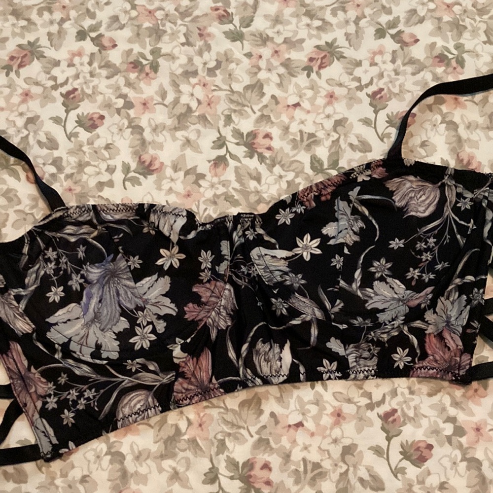 Lonely Lingerie Harper Midline Bra (Floral)
